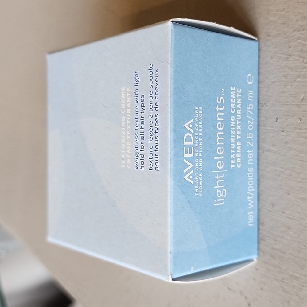 Aveda light elements texture cream